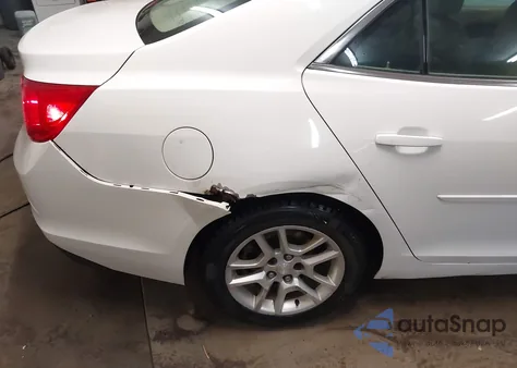 2014 Chevrolet Malibu 1Lt z USA, uszkodzony, nr VIN 1G11C5SL8EF208723